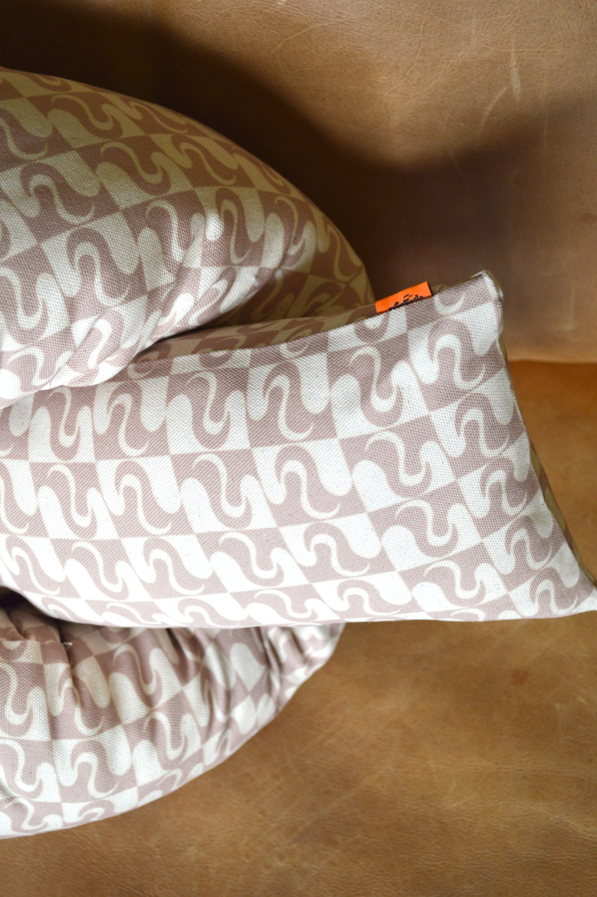 Pretzel Cushion - Nude Swirl